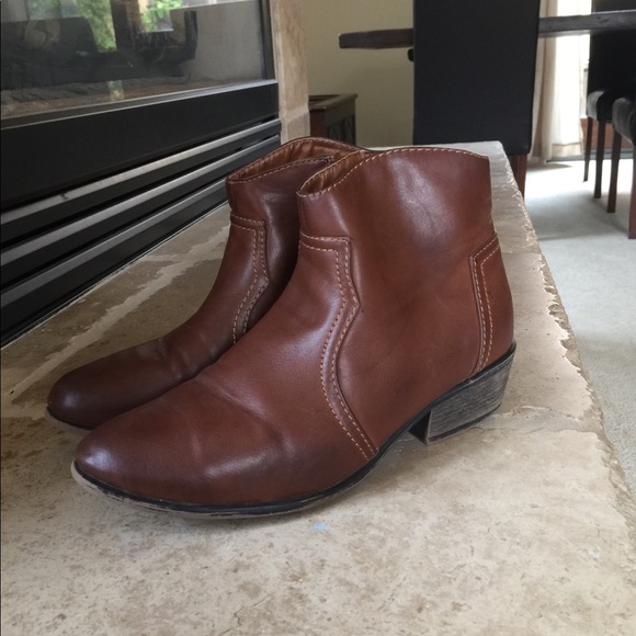 Booties - Picture 3 of 4